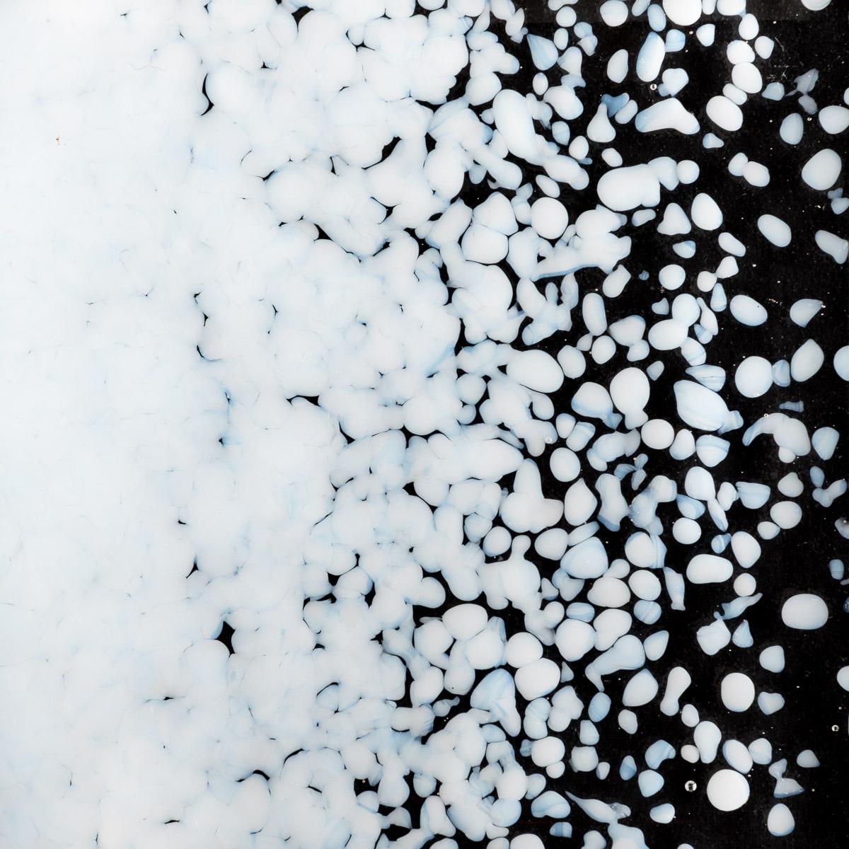 Reactive Cloud Opalescent, Medium Frit, Fusible