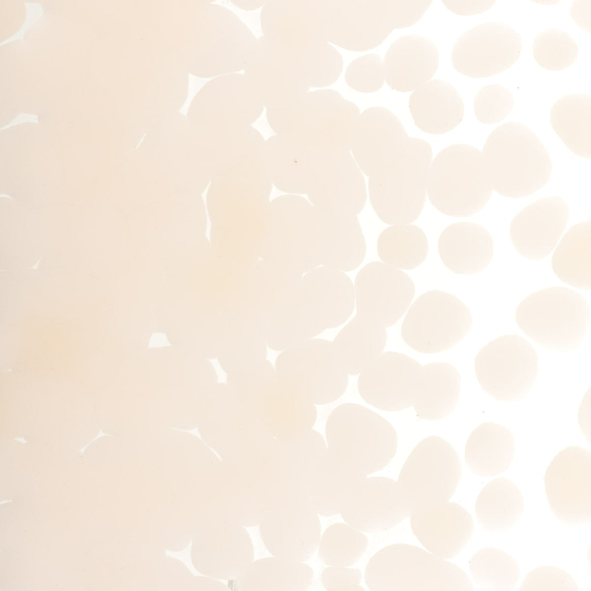 Light Peach Cream Opalescent, Coarse Frit, Fusible