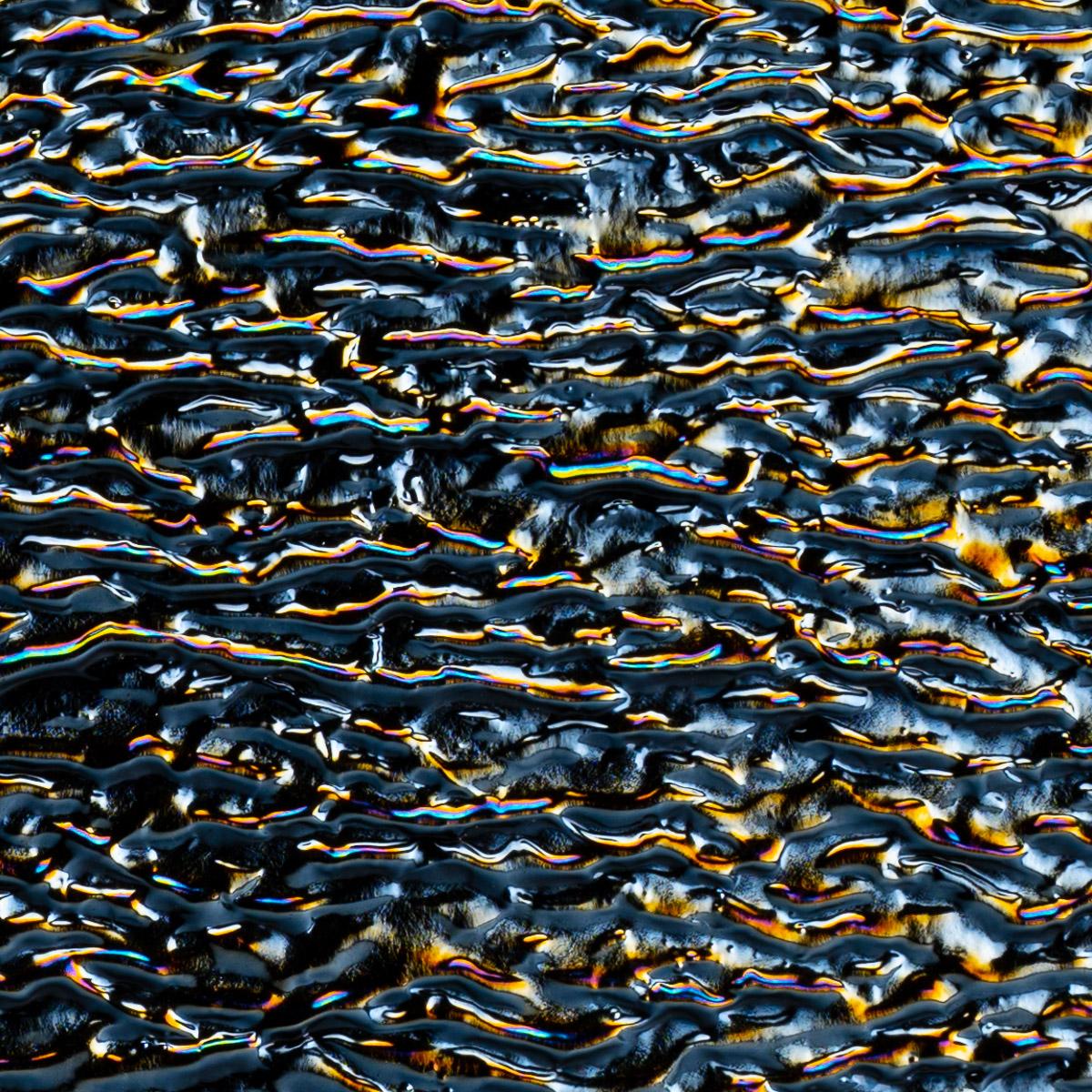 Black Opalescent, Ripple, Rainbow Iridescent, 3 mm, Fusible