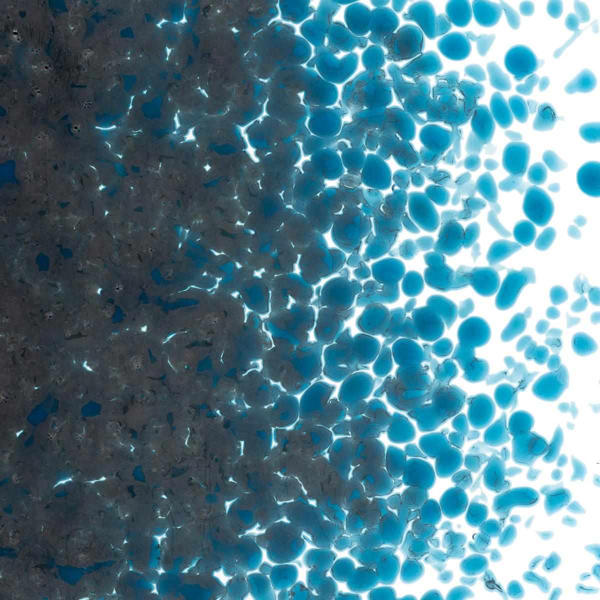 Steel Blue Opalescent, Medium Frit, Fusible